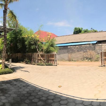 The Packerbox Hostel Batununggul Exterior photo